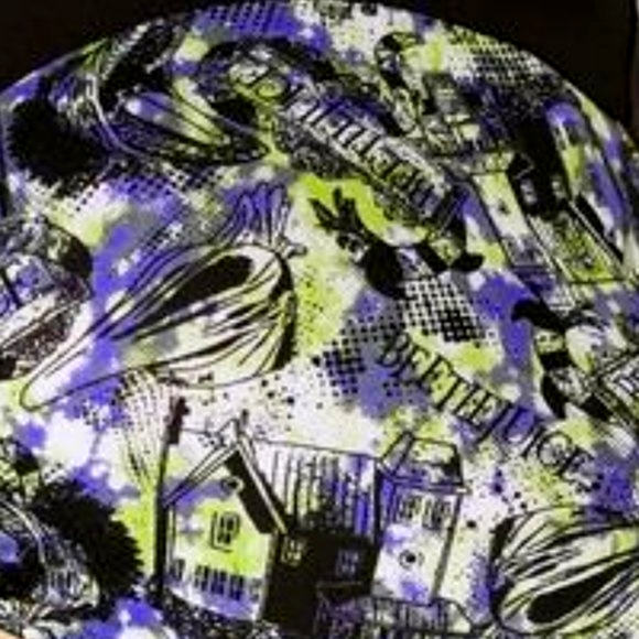 ❤️NWT VINTAGE TORRID TOP - BEETLEJUICE MANSION SUPER SOFT SHIRT TEE HALLOWEEN - Picture 2 of 11